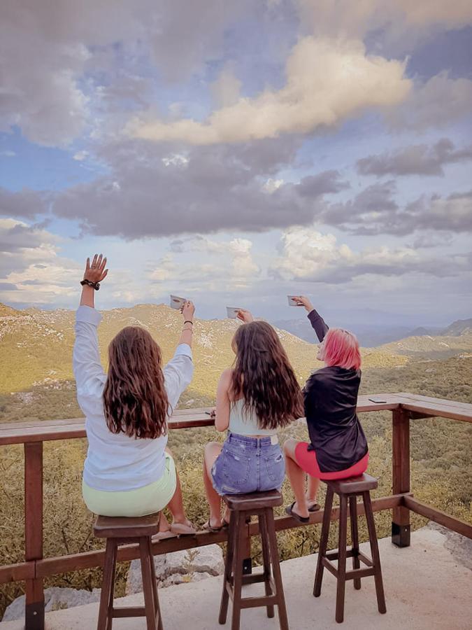 מלון סטינג'ה Camp Oaza,Lipa מראה חיצוני תמונה