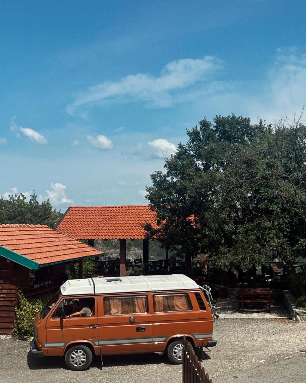 מלון סטינג'ה Camp Oaza,Lipa מראה חיצוני תמונה